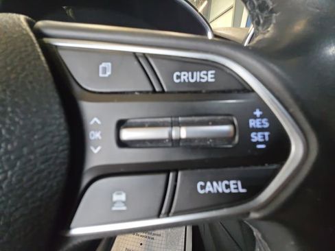 Used 2019 Hyundai Santa Fe Limited AWD/4WD image 19