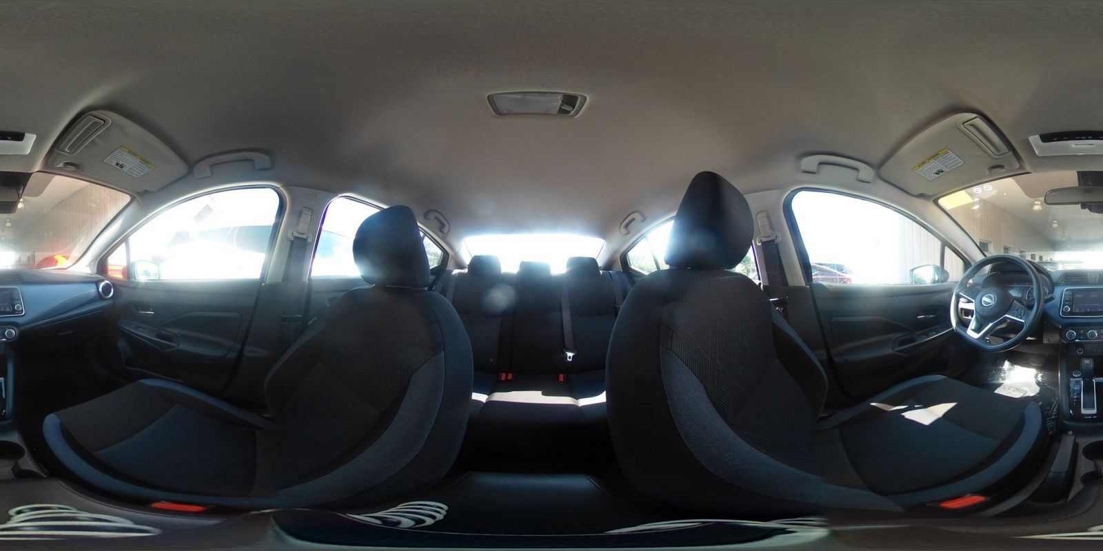 Used 2025 Nissan Versa SV FWD image 39
