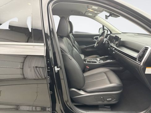 Used 2025 Kia Sorento EX AWD/4WD image 18