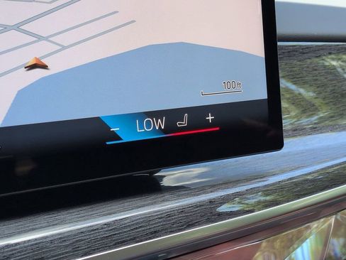 New 2026 BMW 760i xDrive image 23