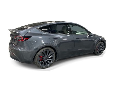 Certified 2023 Tesla Model Y Performance AWD/4WD image 7