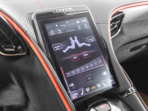 Certified 2023 Ferrari Roma image 25