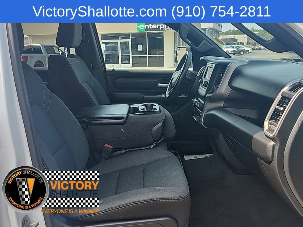 Certified 2023 RAM 1500 Tradesman w/ Night Edition RWD image 33