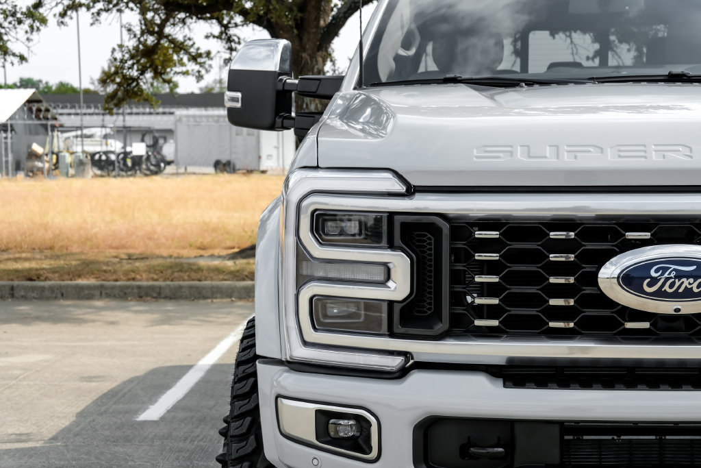Used 2026 Ford F450 Platinum w/ Platinum Plus Package AWD/4WD image 60