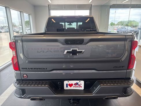 Used 2022 Chevrolet Silverado 1500 RST w/ Texas Edition Plus AWD/4WD image 3