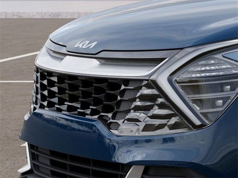 Used 2025 Kia Sportage EX w/ EX Premium Package image 12