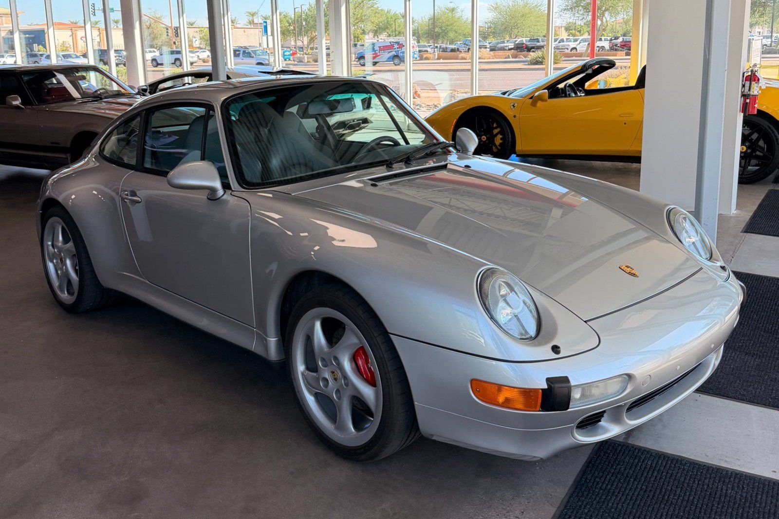 Used 1998 Porsche 911 Carrera S RWD image 2