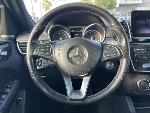 Used 2019 Mercedes-Benz GLS 450 4MATIC image 19