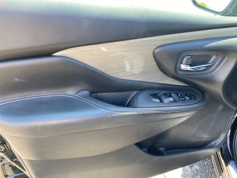Used 2017 Nissan Murano S AWD/4WD image 17