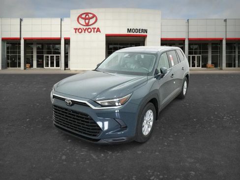 Certified 2026 Toyota Grand Highlander XLE image 31