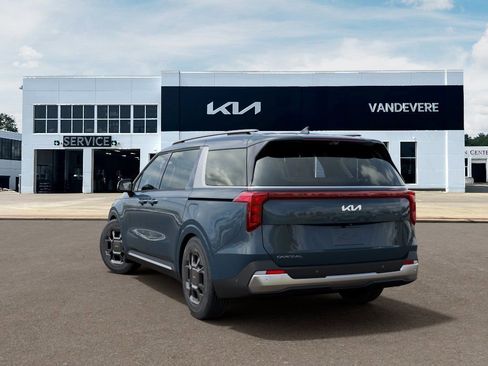 New 2026 Kia Carnival FWD image 6