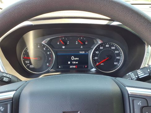 Used 2025 Chevrolet Blazer LT FWD image 21