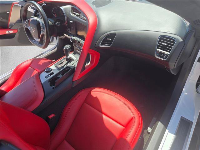 Used 2015 Chevrolet Corvette Z06 w/ 3LZ Preferred Equipment Group RWD image 22