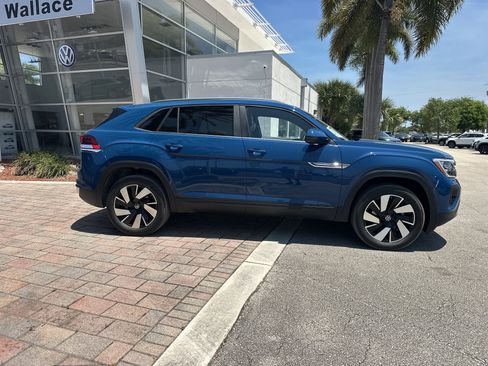 New 2026 Volkswagen Atlas Cross Sport SE FWD image 6