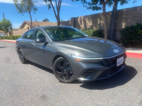Certified 2026 Hyundai Elantra Sport FWD image 2