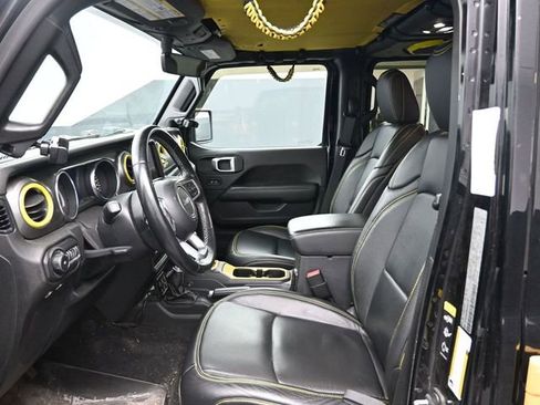 Used 2021 Jeep Wrangler Unlimited Sahara w/ Uconnect 4C Nav & Sound Group image 16