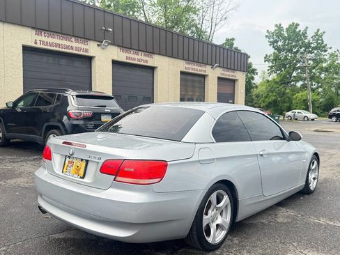 Used 2009 BMW 328i Convertible image 24