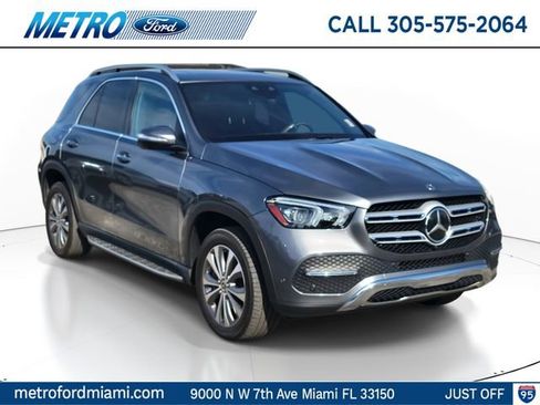 Used 2020 Mercedes-Benz GLE 450 4MATIC image 1