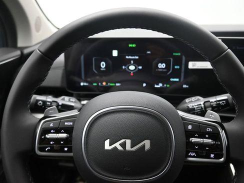 New 2026 Kia Carnival SX FWD image 21