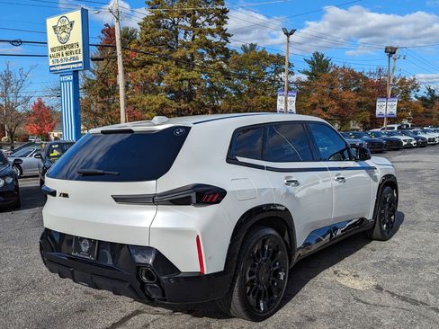 Used 2025 BMW XM image 8