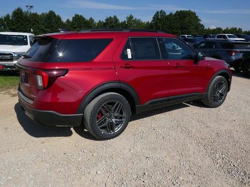 New 2025 Ford Explorer ST-Line w/ Premium Package image 5