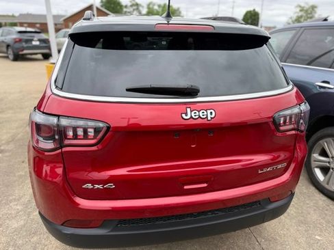 Used 2025 Jeep Compass Limited AWD/4WD image 5