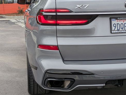 Used 2023 BMW X7 xDrive40i w/ M Sport Package image 29