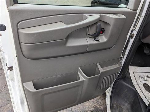 Used 2013 Chevrolet Express 1500 image 10