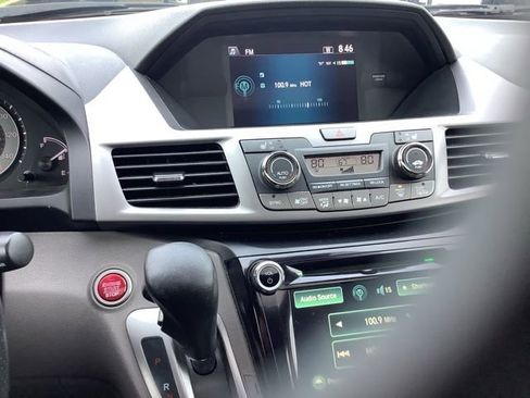Used 2014 Honda Odyssey EX-L image 30