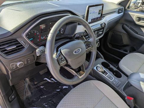 Used 2022 Ford Escape SE w/ Convenience Package image 15