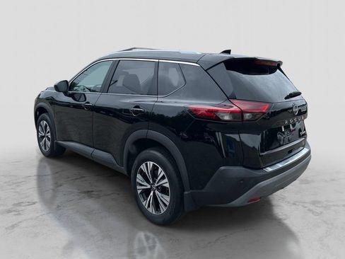 Certified 2023 Nissan Rogue SV w/ SV Premium B Package AWD/4WD image 5