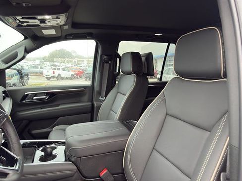 New 2026 Chevrolet Tahoe Premier AWD/4WD image 19