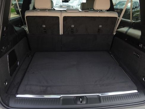 New 2026 Jeep Grand Wagoneer L Summit w/ Premium Group III AWD/4WD image 13