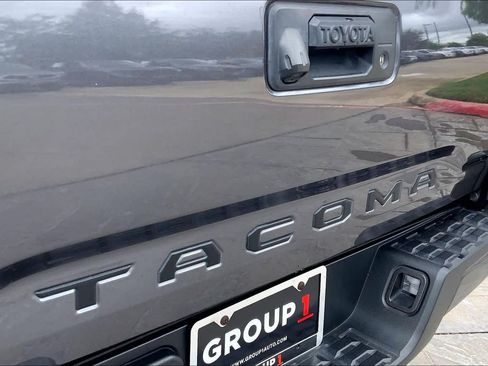 Used 2021 Toyota Tacoma SR w/ SR Convenience Package RWD image 30