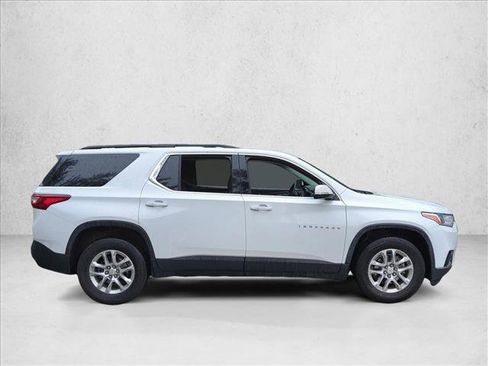 Used 2020 Chevrolet Traverse LT FWD image 4