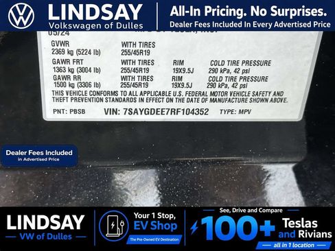 Used 2024 Tesla Model Y Long Range AWD/4WD image 24