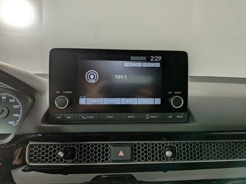 Used 2023 Honda Civic Sport image 18