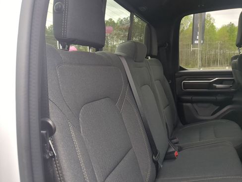 Used 2022 RAM 1500 Big Horn AWD/4WD image 25