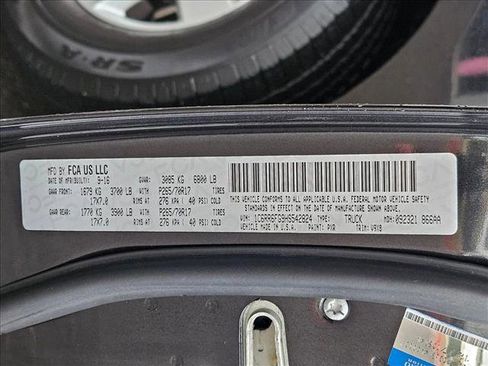 Used 2017 RAM 1500 Express image 20