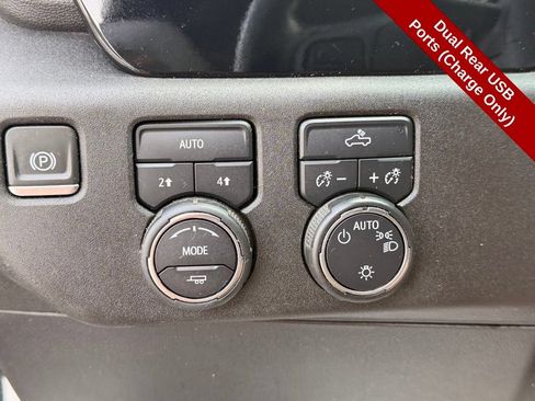 Used 2024 Chevrolet Silverado 1500 LT AWD/4WD image 28