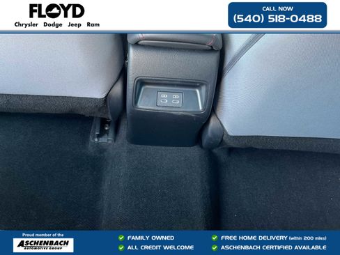 Used 2024 Toyota Corolla SE FWD image 25