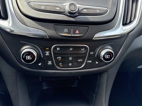 Used 2023 Chevrolet Equinox LT w/ Driver Convenience Package image 24