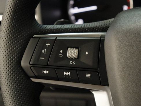 New 2026 Mitsubishi Outlander LE FWD image 9