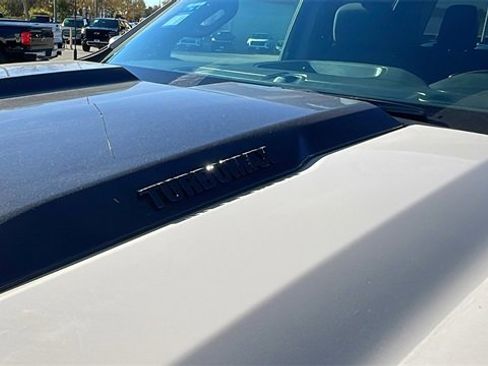 New 2026 Chevrolet Silverado 1500 Custom Trail Boss w/ LPO, Dark Essentials Package image 11