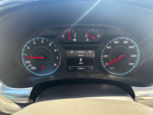 Used 2022 Chevrolet Traverse LS AWD/4WD image 20