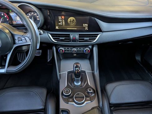 Used 2019 Alfa Romeo Giulia Ti Sport w/ Quick Order Package 22U Sport image 21