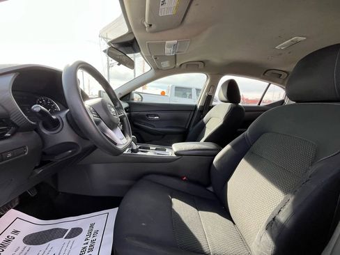 Used 2020 Nissan Sentra S image 16