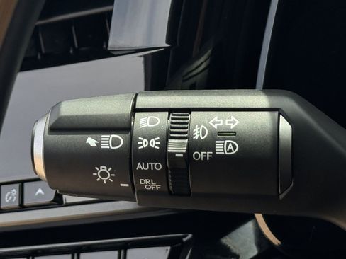 Used 2024 Lexus RX 350 Premium w/ Accessory Package (Z1) FWD image 21