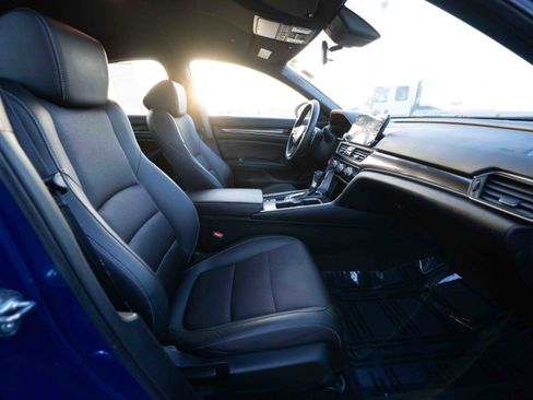 Used 2020 Honda Accord Sport image 26