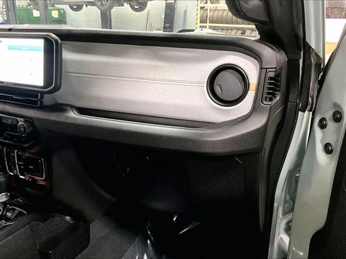 Used 2024 Jeep Wrangler Sport S w/ Convenience Group image 18